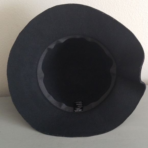 Wool hat - Picture 5 of 8